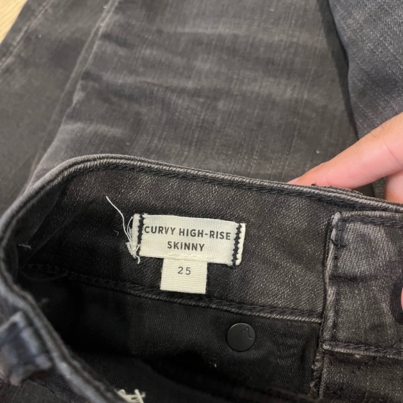 Curvy skinny high-rise black Madewell jeans - Picture 5 of 5